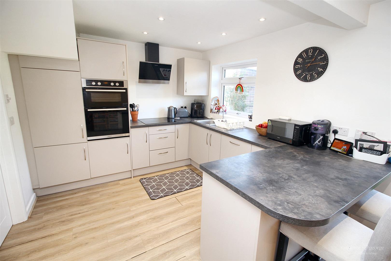 St. Michaels Road, Tilehurst, Reading